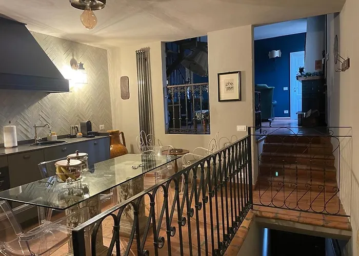 Borgogna 14 * Reggio d'Emilie