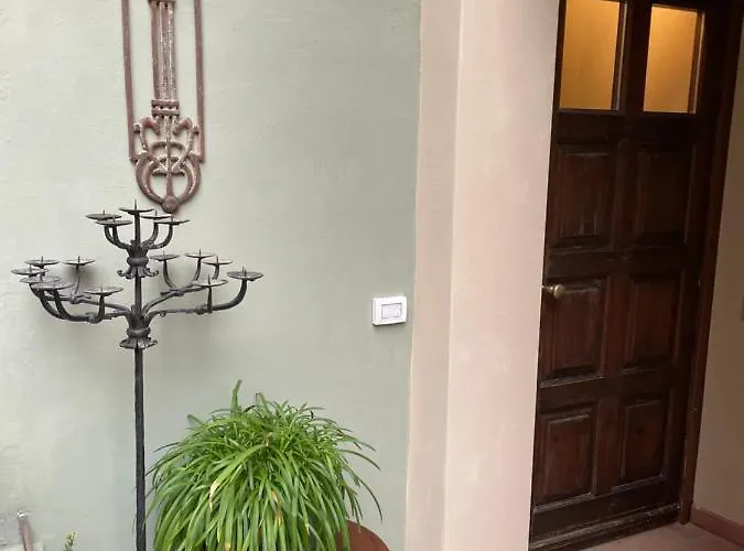 Borgogna 14 * Reggio d'Emilie